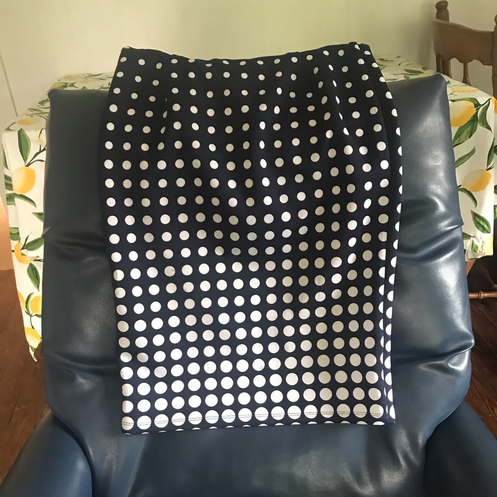 Polka dot pencil skirt